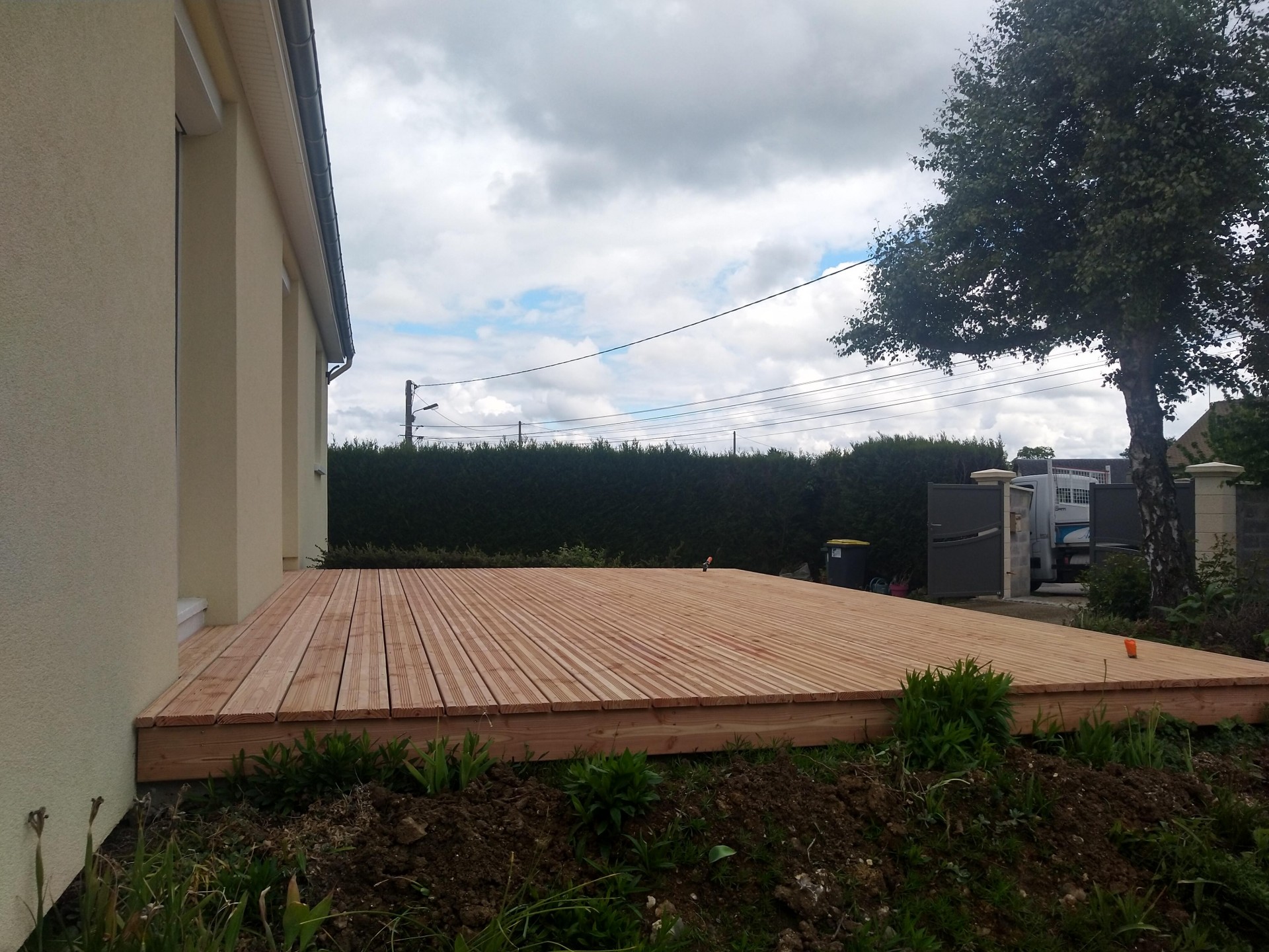 Terrasse en bois qualité supérieure en douglas